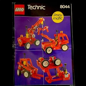 LEGO Technic Universal Pneumatic Set (8044)